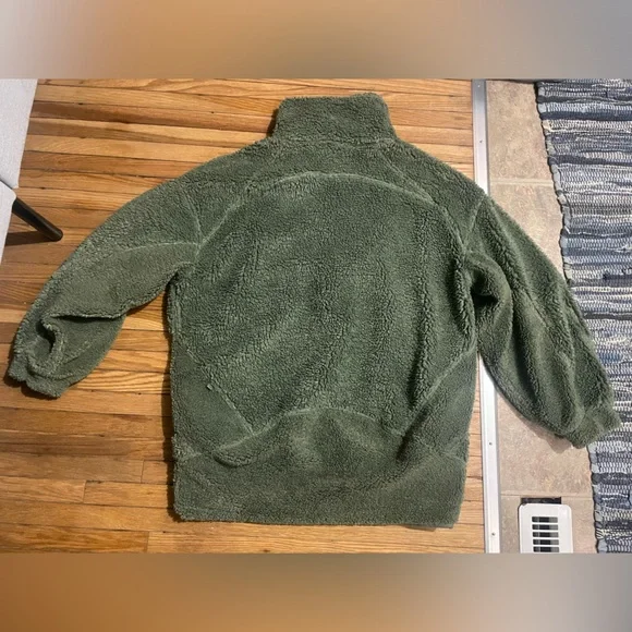 Lululemon Fleece Sherpa Jacket 🍋 - Picture 3 of 7